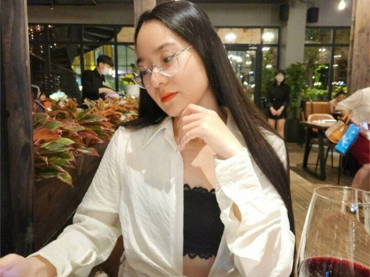 Ảnh 3 của Lộ clip sex Em kính cận mông to máy chịch cực dâm đãng (Full Clip + Pic) – Phần 1